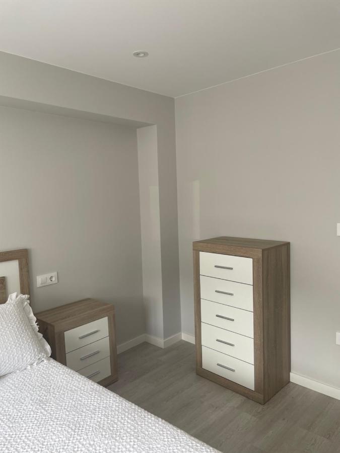 Golden Views Apartment Viveiro Bagian luar foto