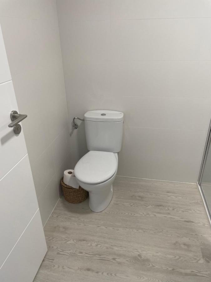 Golden Views Apartment Viveiro Bagian luar foto